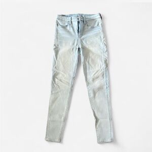 American Eagle Outfitters - Light Wash Super High Rise Jeggings